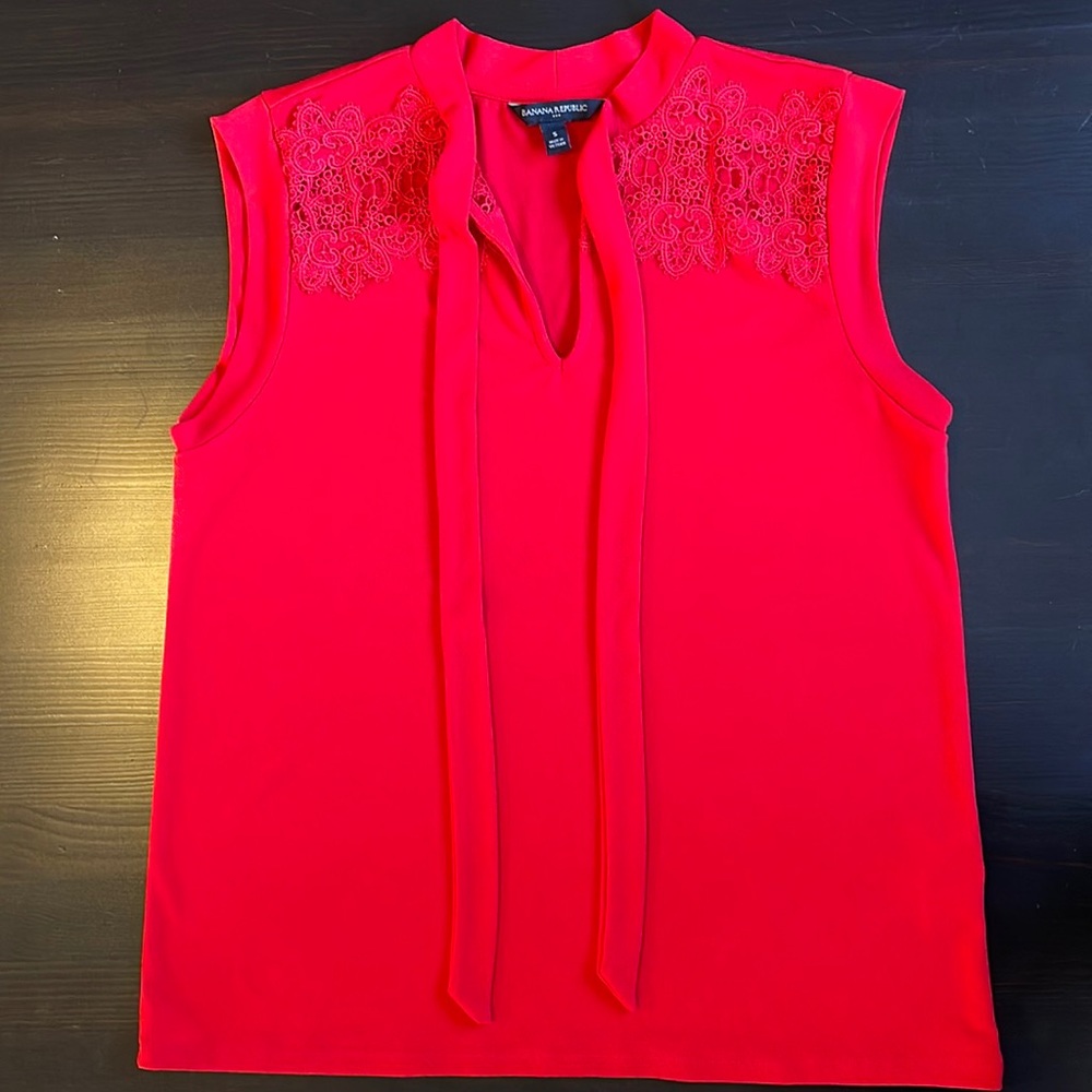 Banana Republic Red Womens Sleeveless Top